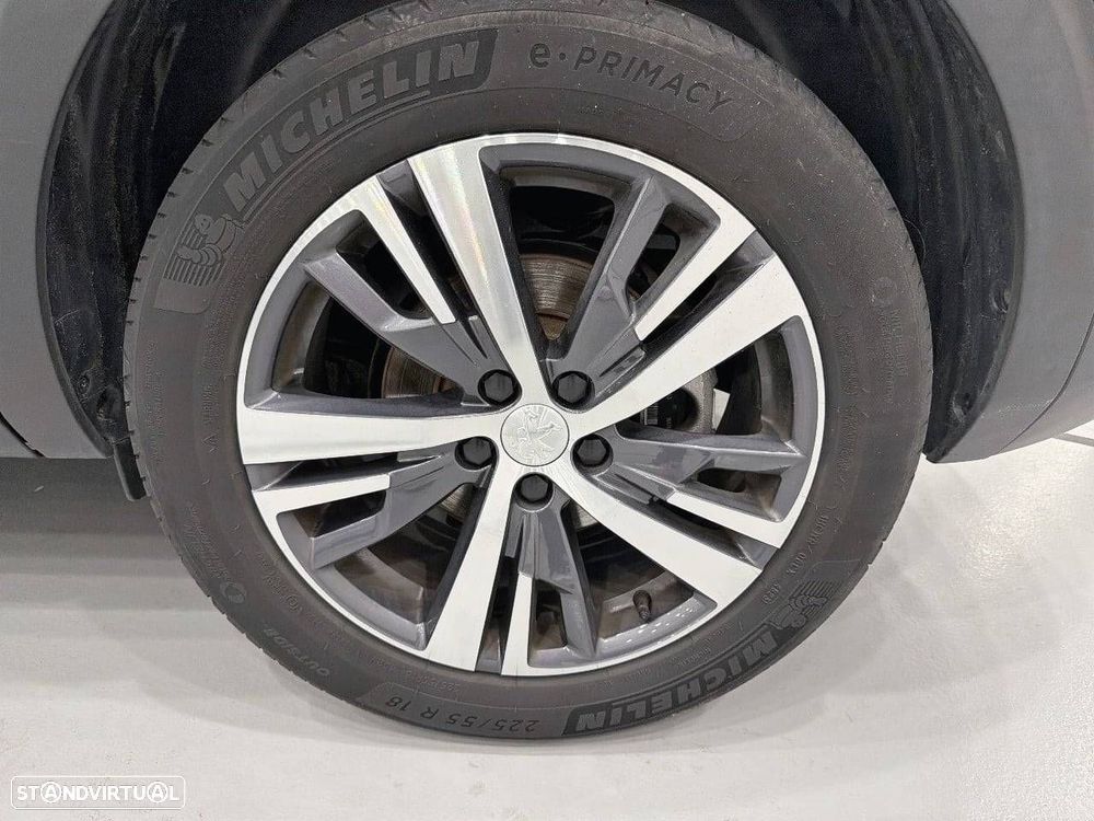 Peugeot 5008 1.5 BlueHDi Allure Pack EAT8 - 11