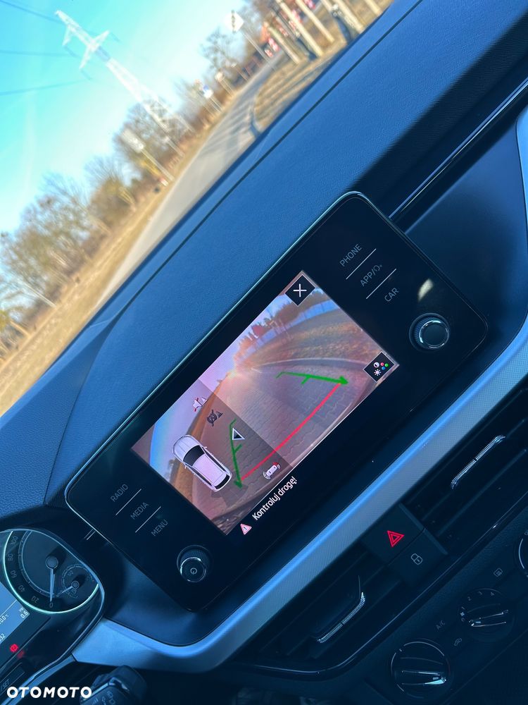 Skoda Kamiq 1.0 TSI Tour - 18