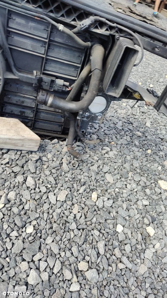 AUDI A8 D3 LIFT BENZYNA FSI WZMOCNIENIE CZOŁOWE Pas Przedni Przód Chłodnice - 11