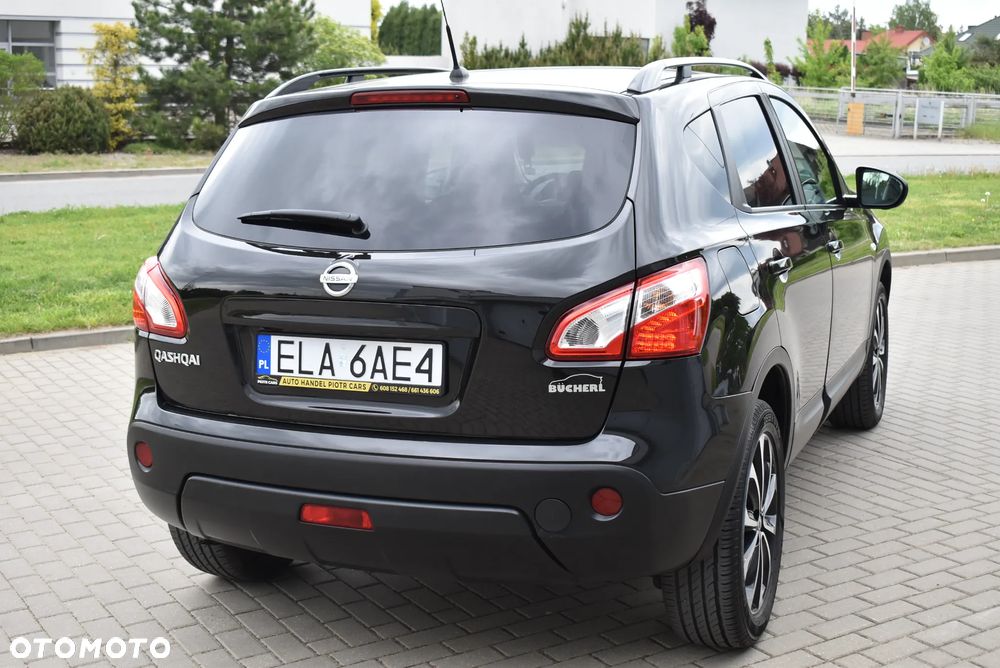 Nissan Qashqai 2.0 360 - 11