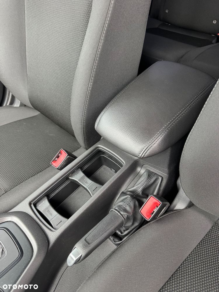 Ford Focus - 31