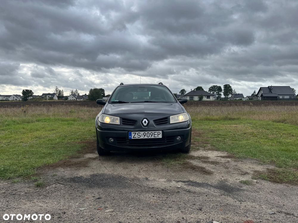 Renault Megane 1.9 dCi FAP Grandtour Dynamique - 1