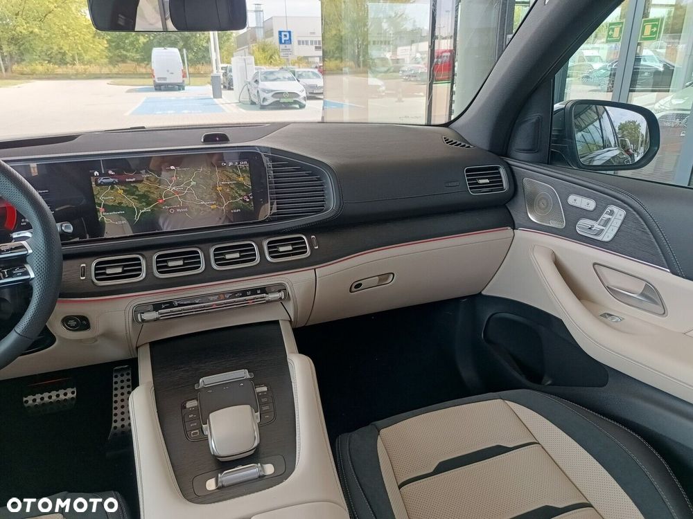 Mercedes-Benz GLE - 12