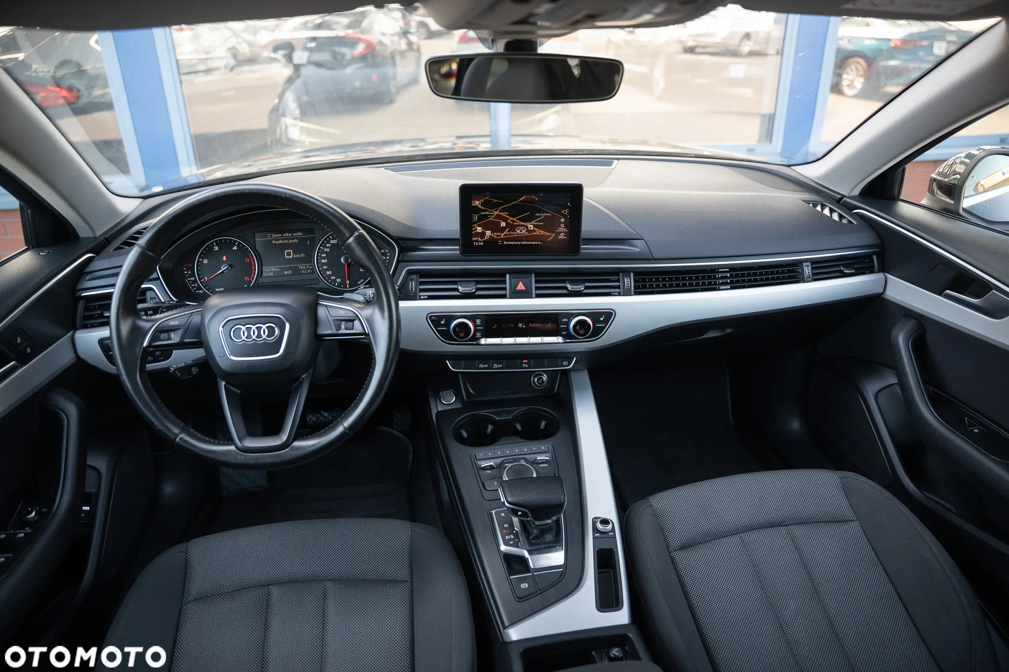 Audi A4 Avant 35 TDI S tronic - 26