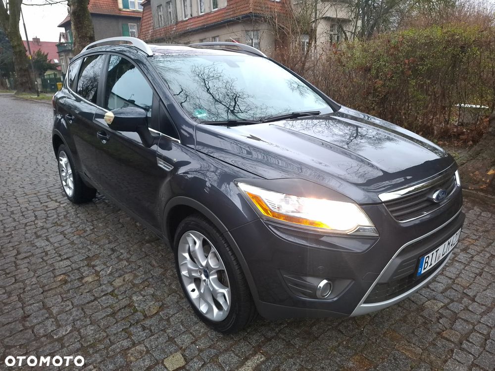 Ford Kuga 2.5 4x4 Titanium - 11