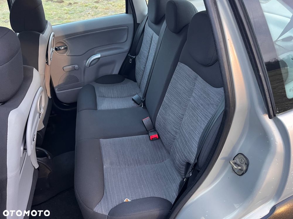 Citroën C3 1.4 16V Senso Drive X-TR - 17