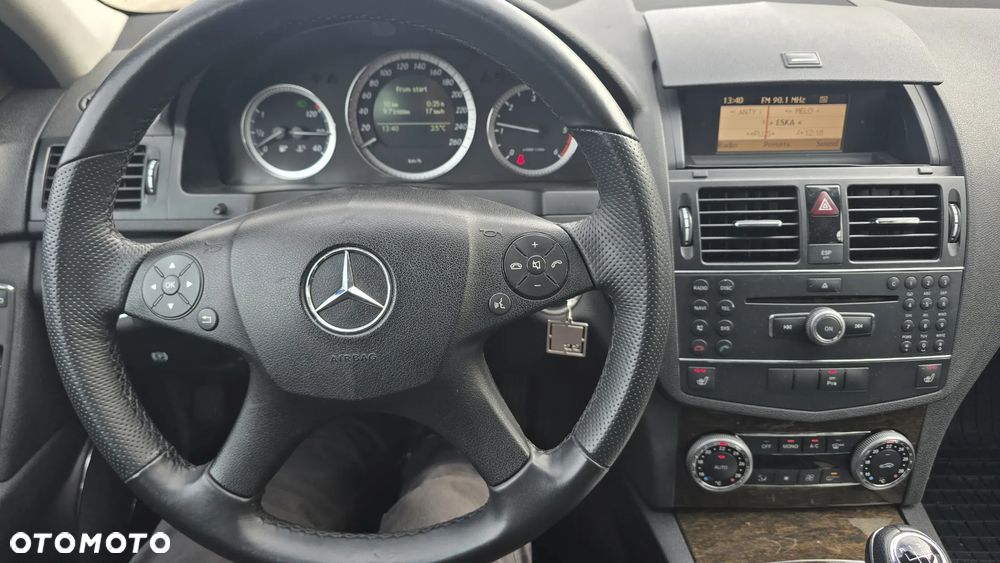 Mercedes-Benz Klasa C 220 CDI Elegance - 15