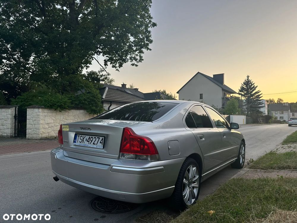 Volvo S60 2.4 Summum - 19