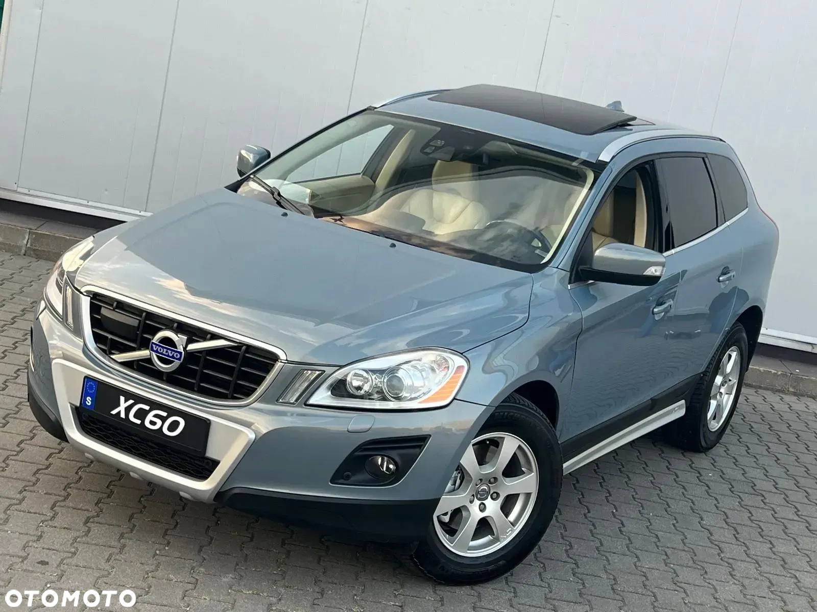 Volvo XC 60 - 6