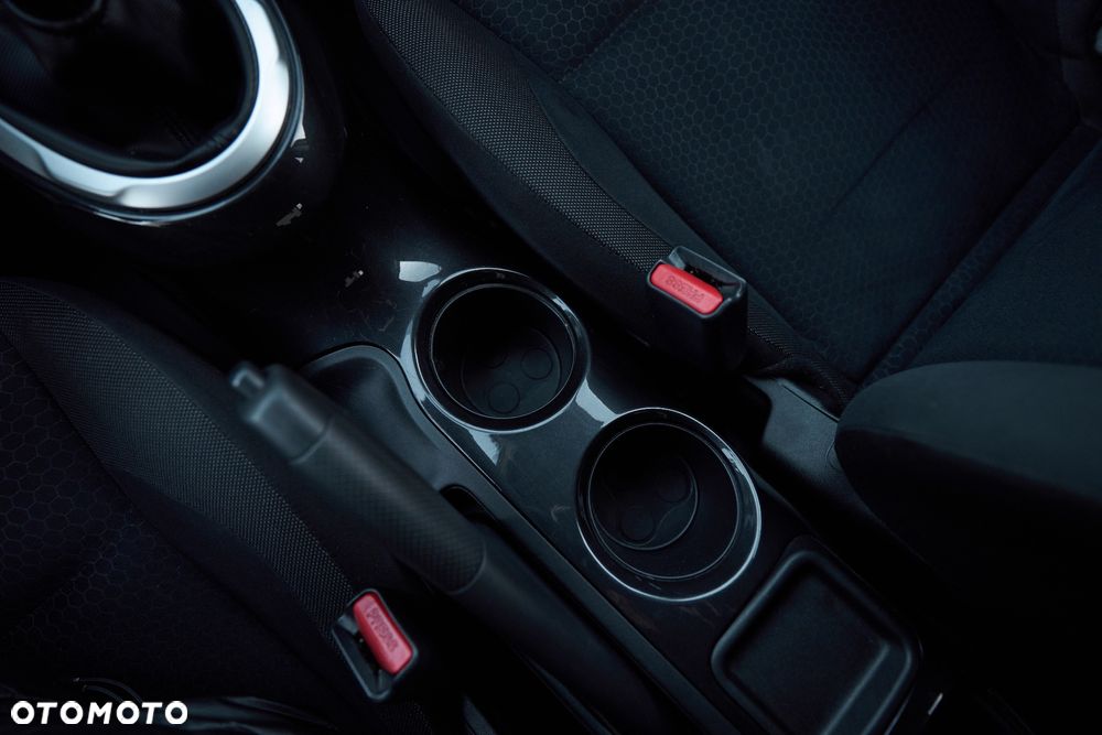 Nissan Juke - 16