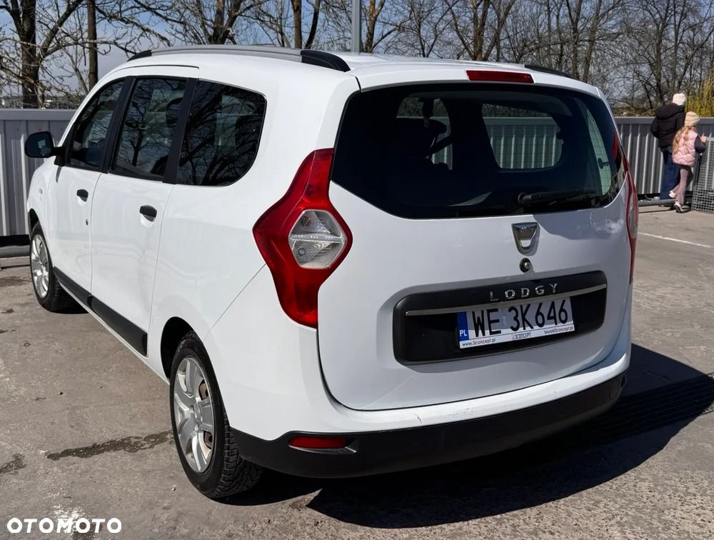 Dacia Lodgy 1.5 Blue dCi Essential S&S - 3