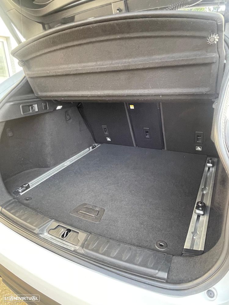 Jaguar F-Pace 20d AWD Aut. R-Sport - 9