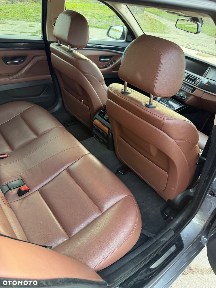 BMW Seria 5 520d - 7