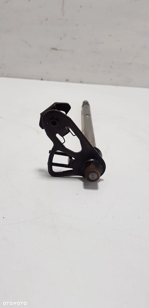 Yamaha YBR 250 - Wałek Zmiany Biegów Wybierak - 3