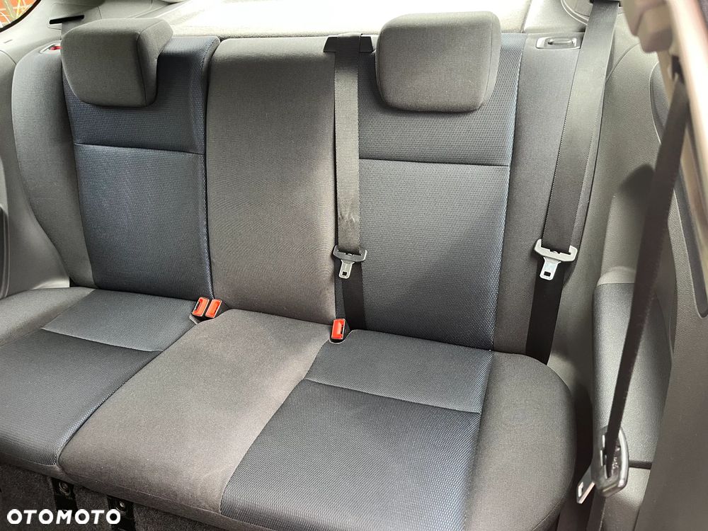 Ford Focus 1.6 Comfort - 8