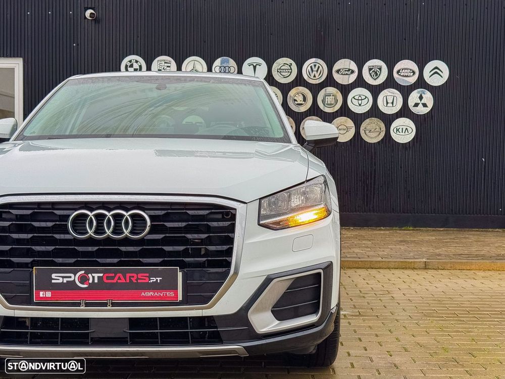 Audi Q2 30 TDI S tronic - 29