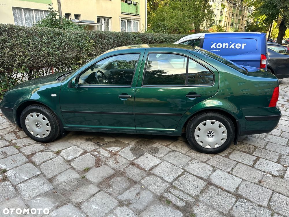 Volkswagen Bora 1.4 Comfortline - 2