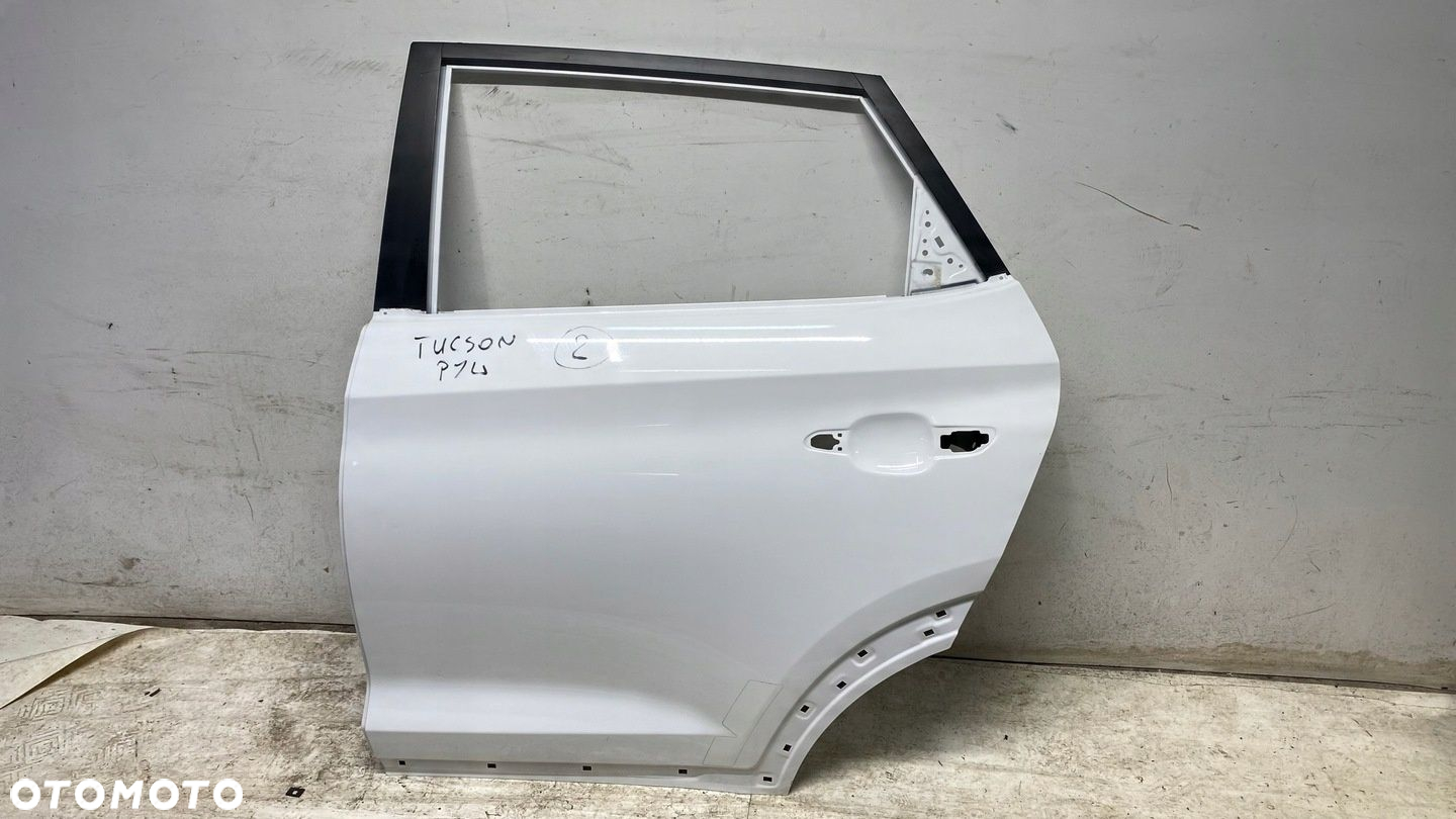 HYUNDAI TUCSON II III DRZWI LEWE LEWY TYLNE TYŁ PYW 15-21 - 2