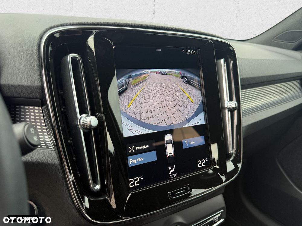 Volvo XC 40 - 21