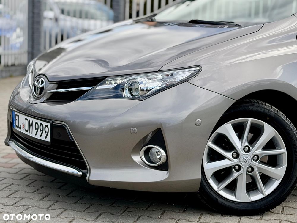 Toyota Auris 1.4 D-4D Life Plus - 36