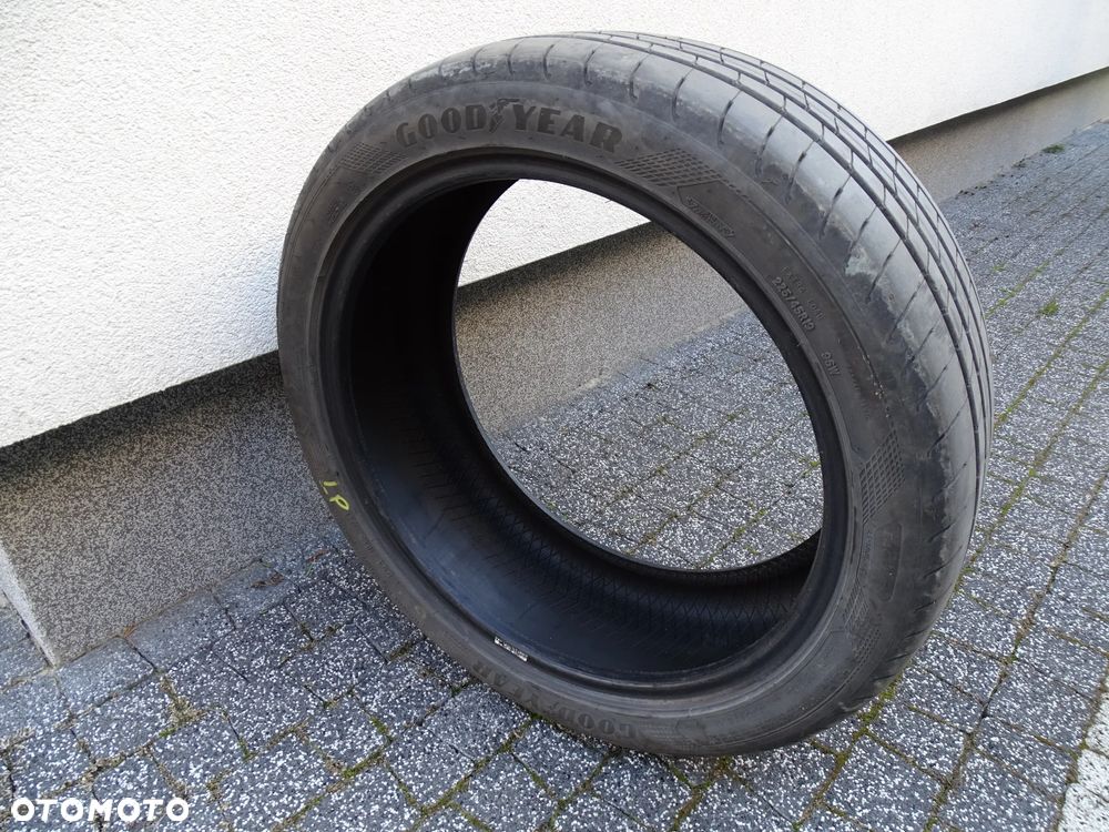 Nissan Juke 1.0 DIG-T Kiiro - 11