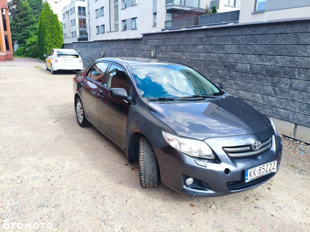 Toyota Corolla 1.6 Terra - 1