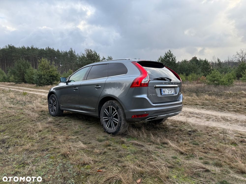 Volvo XC 60 D4 Drive-E Summum - 3