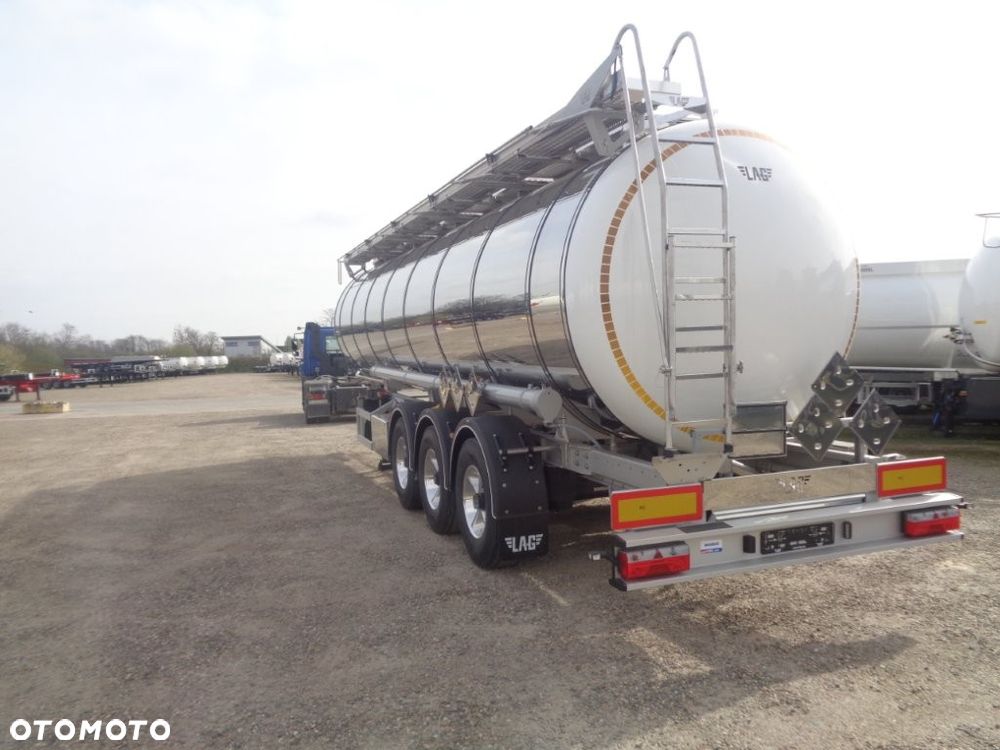 Lag cysterna chemiczna L4BH - 30.000 L lub 34.000 L - 1 komora - 4
