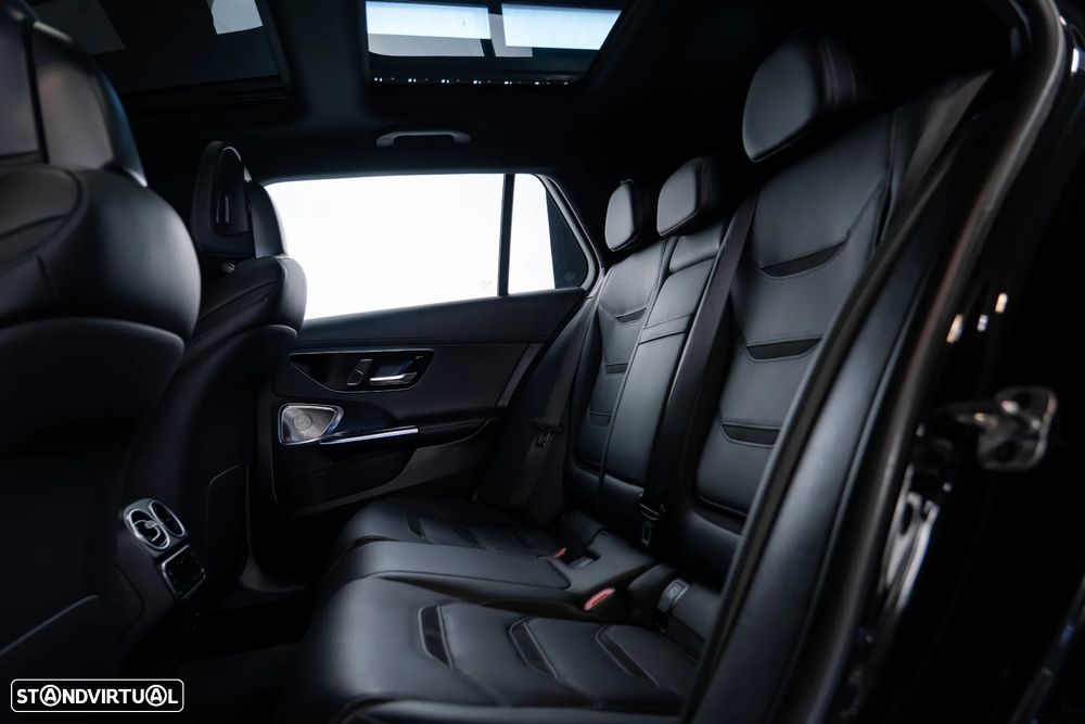Mercedes-Benz C 43 AMG 4Matic - 33