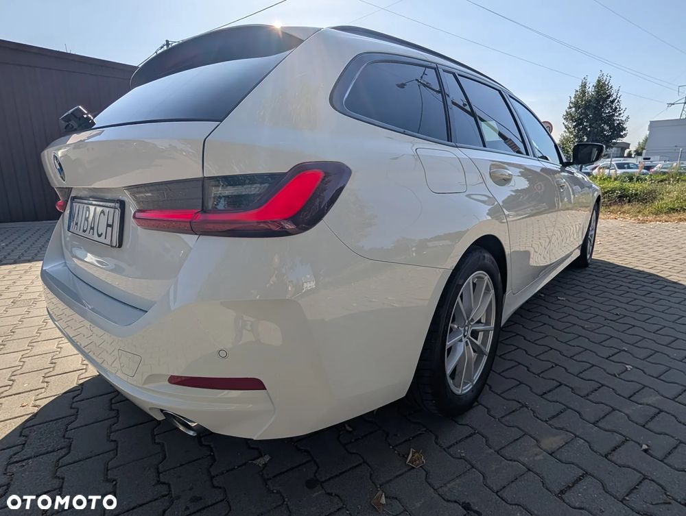 BMW Seria 3 318i Sport Line - 7