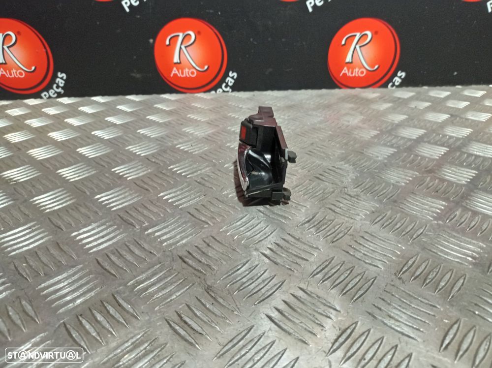 Puxador Interior Frente Esquerdo Toyota Corolla Verso (_E12_) - 4