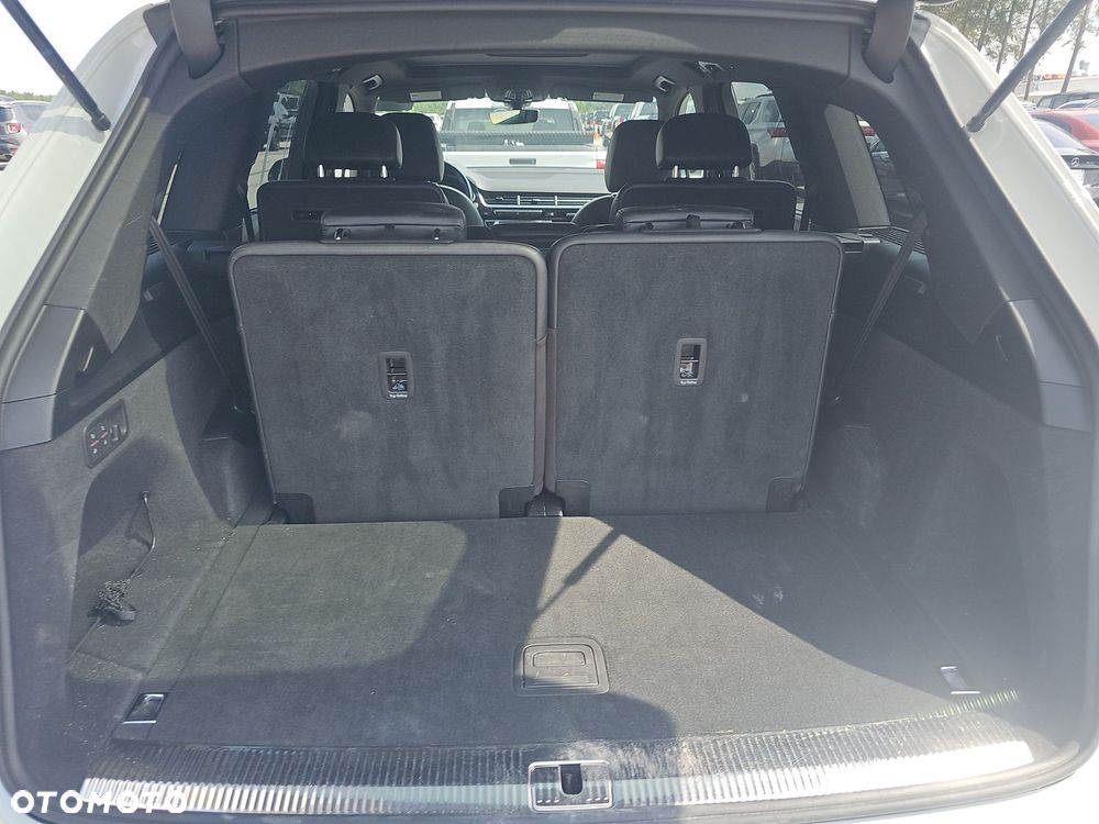 Audi Q7 - 18