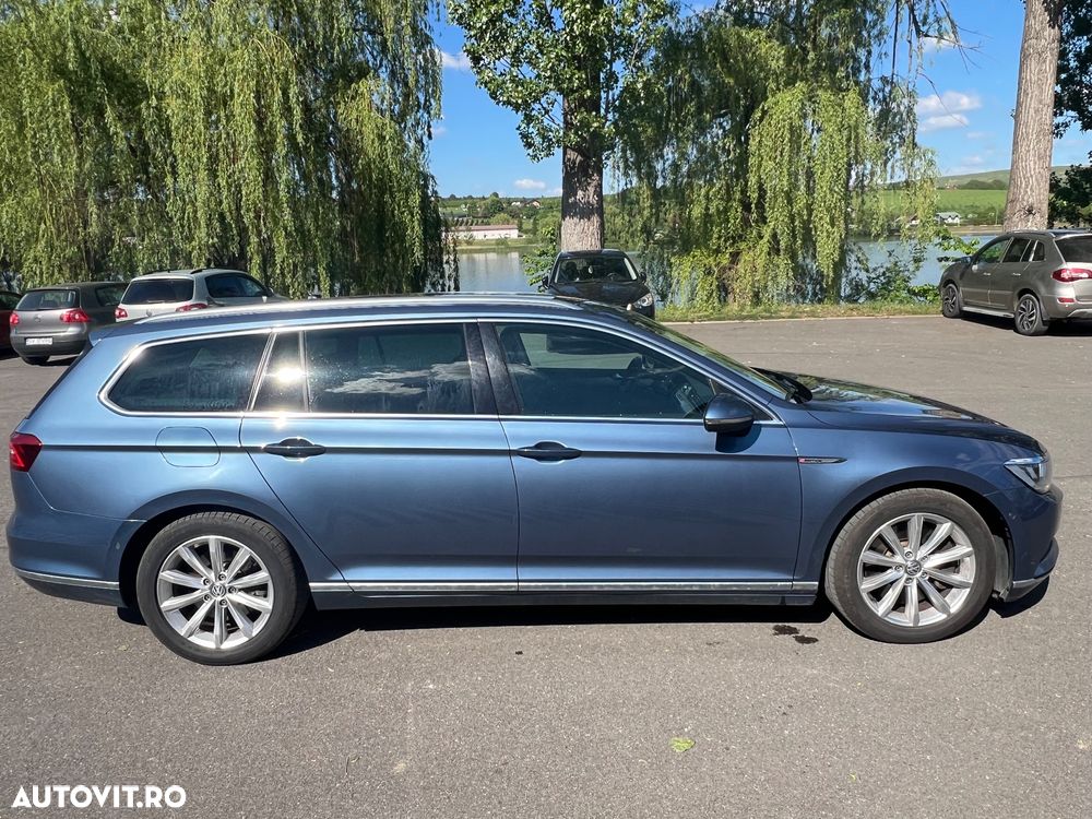 Volkswagen Passat 2.0 TDI DSG 4Motion Highline - 3