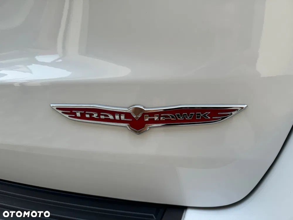 Jeep Grand Cherokee - 15