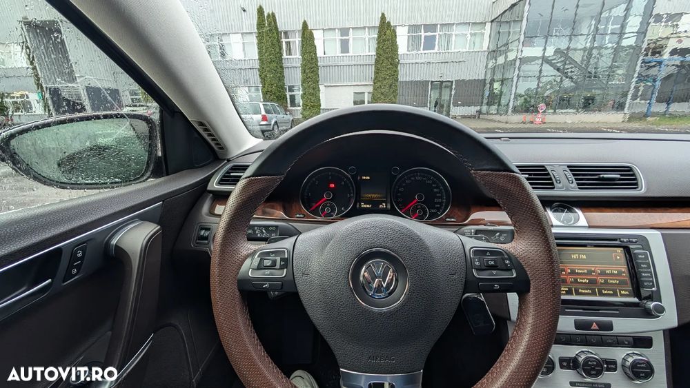 Volkswagen Passat 2.0 TDI DPF DSG 4Motion Highline - 13
