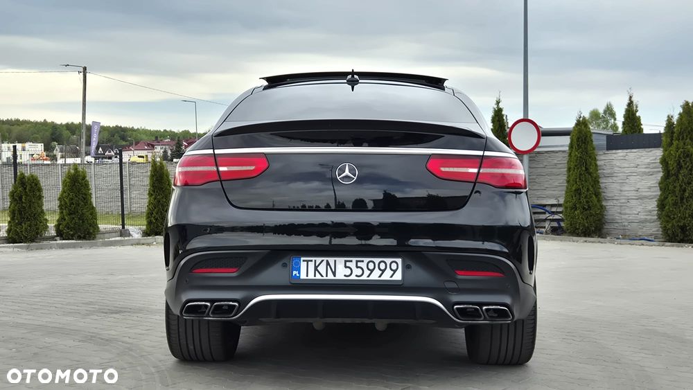 Mercedes-Benz GLE - 11