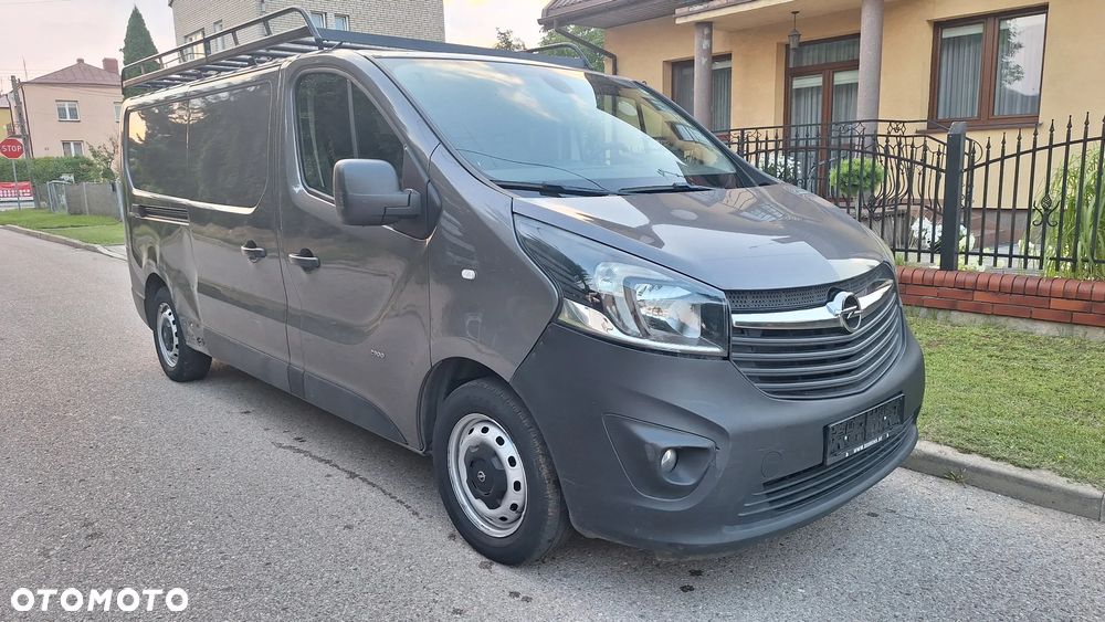 Opel Vivaro -B - 9