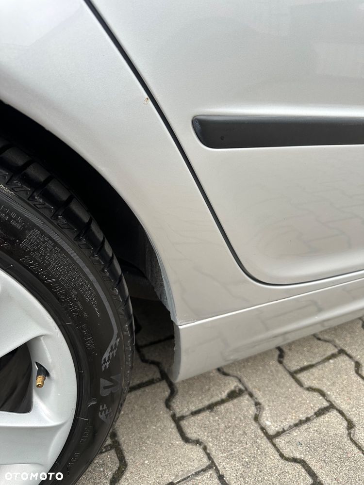 BMW Seria 3 320d - 14