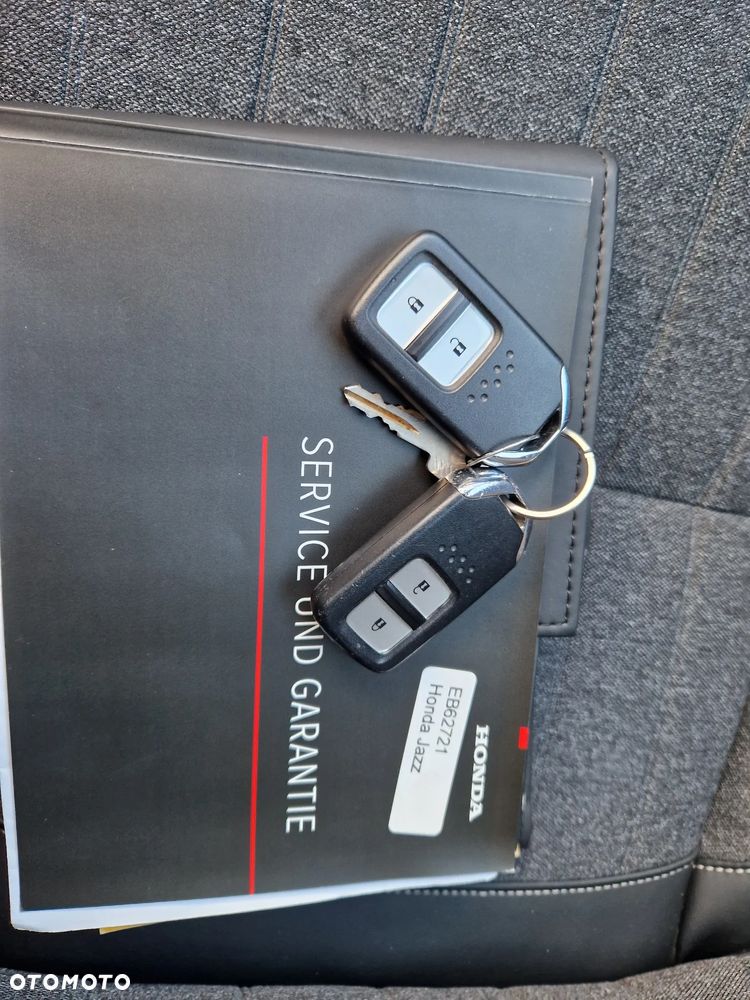 Honda Jazz 1.5 i-MMD Executive - 10