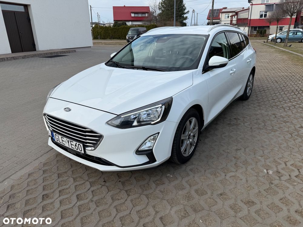 Ford Focus 1.5 EcoBlue Start-Stopp-System TITANIUM STYLE - 2