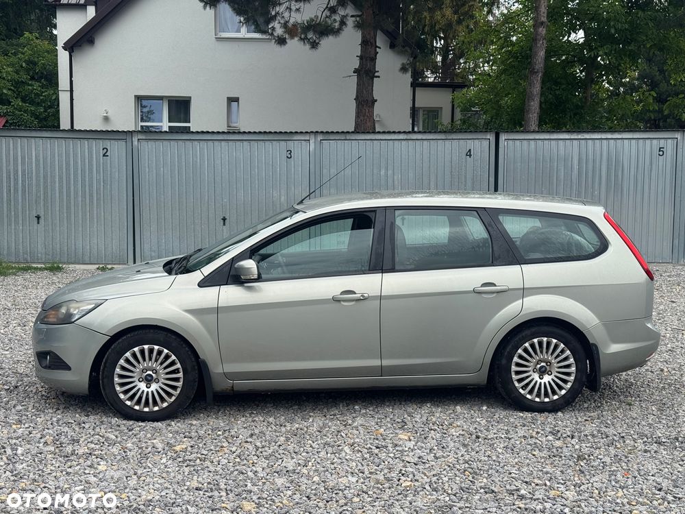 Ford Focus 2.0 TDCi Ghia - 8