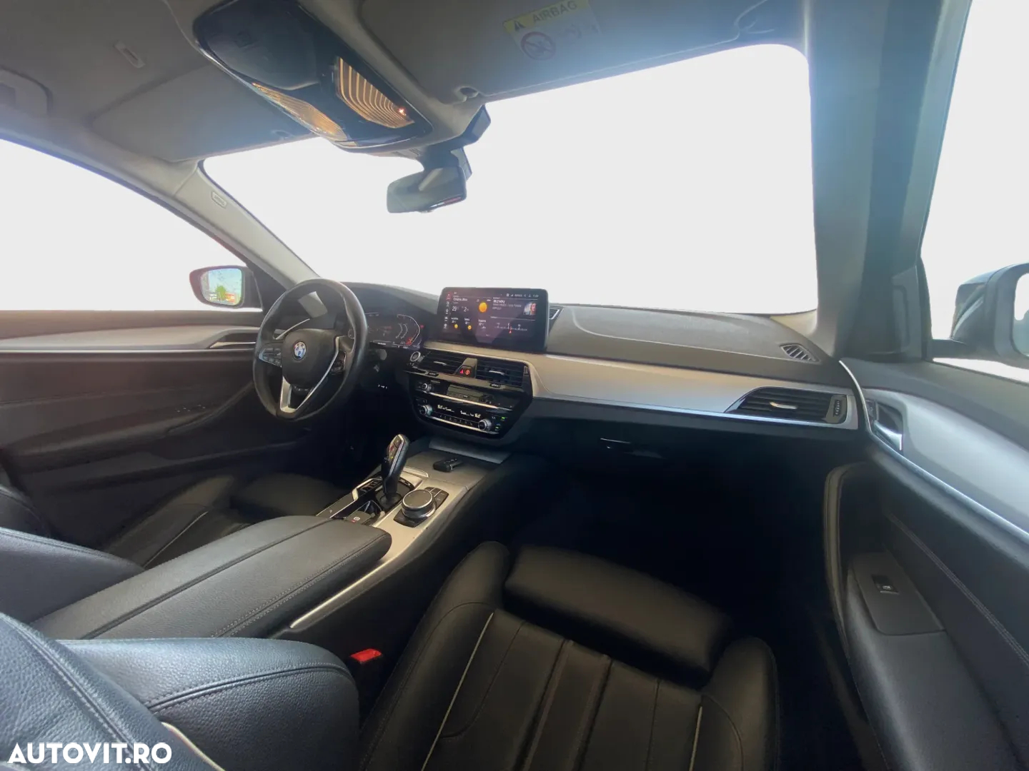 BMW Seria 5 518d AT MHEV - 9