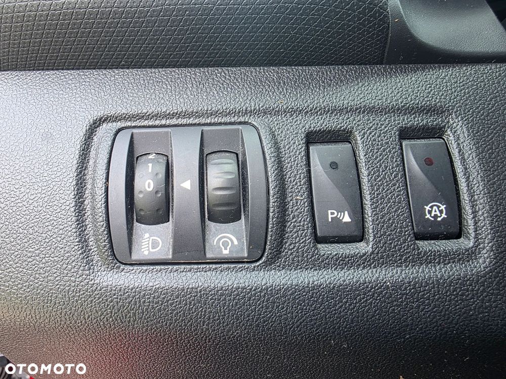 Renault Clio 1.5 dCi Energy Expression - 28