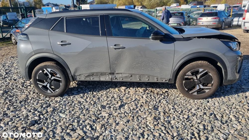 Peugeot 2008 2024 photo 2