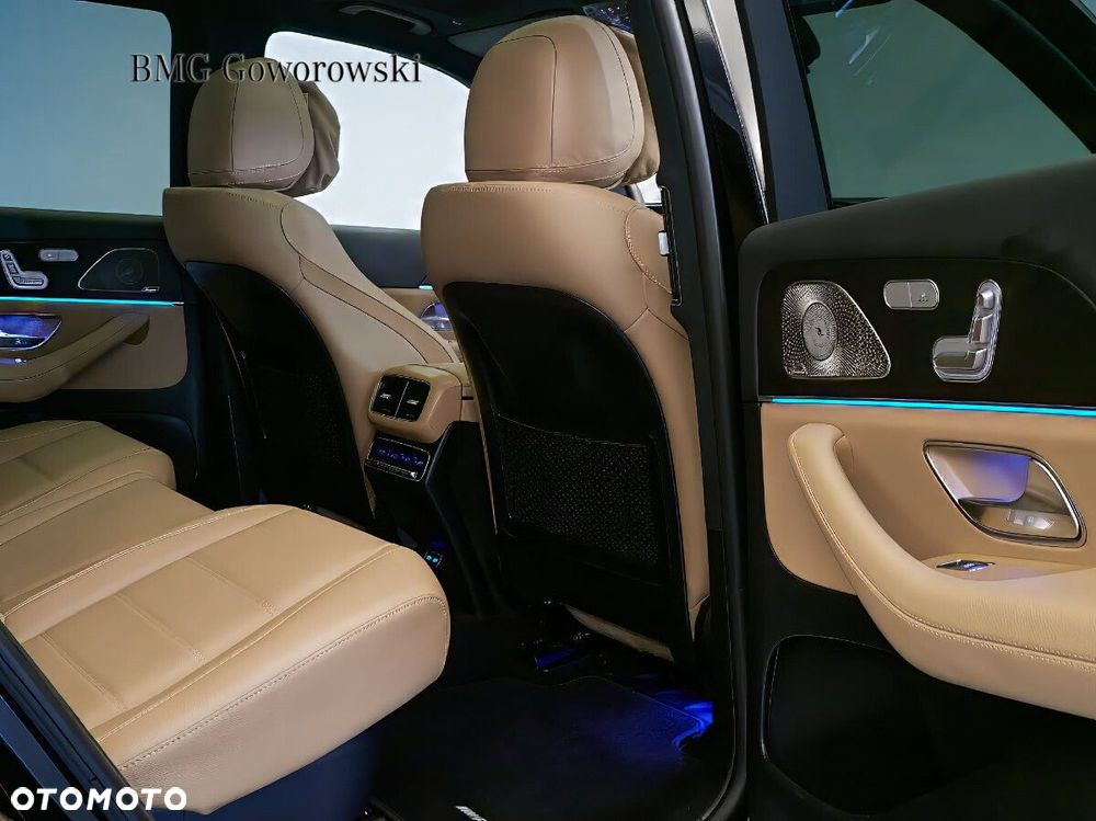 Mercedes-Benz GLS - 11