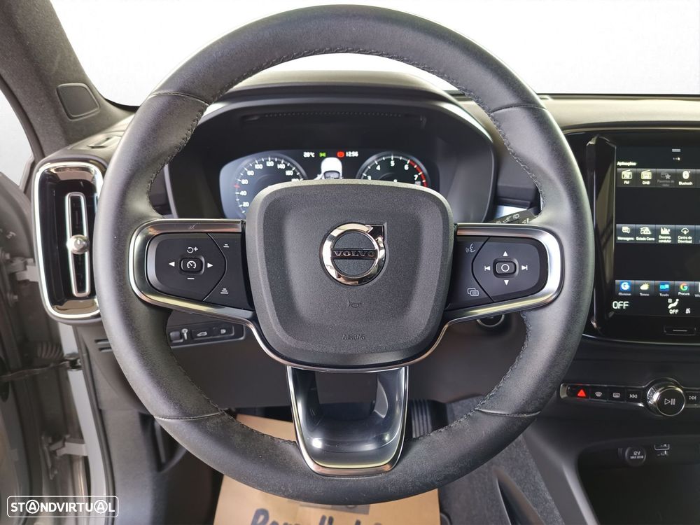 Volvo XC 40 1.5 T4 PHEV Core - 11