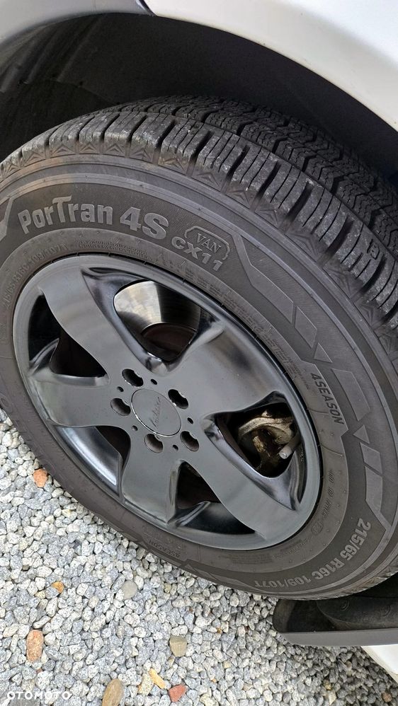 Mercedes-Benz Vito - 23