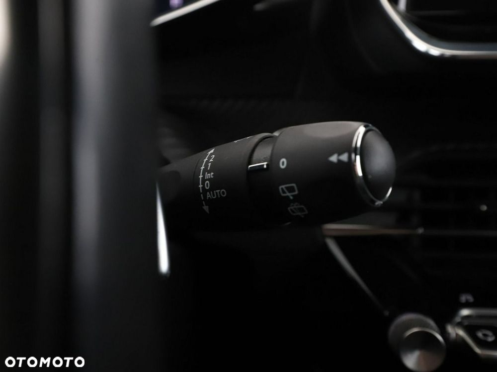 Peugeot 2008 PureTech 130 GT S&S EAT8 - 36