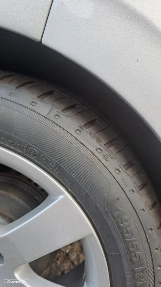 Peugeot 208 PureTech 82 Style - 6