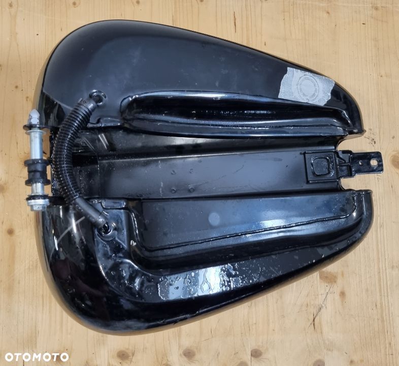 Harely Davidson Softail Breakout Zbiornik Paliwa Bak FXSB - 4